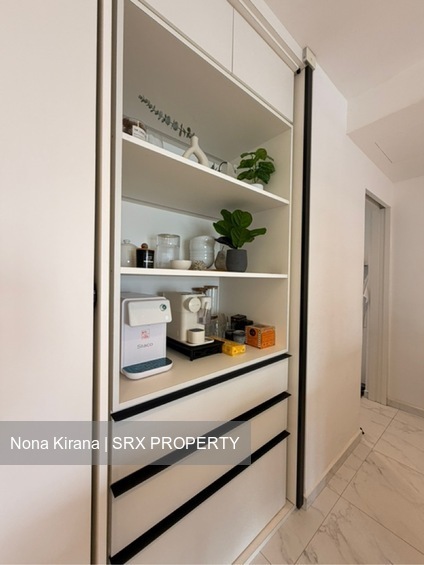Charlton Lane (D19), Condominium #635060731